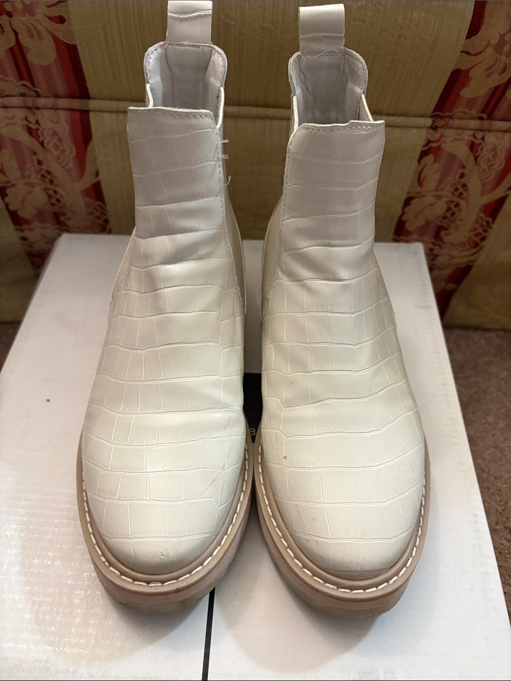 Dolce Vita Tazmin booties